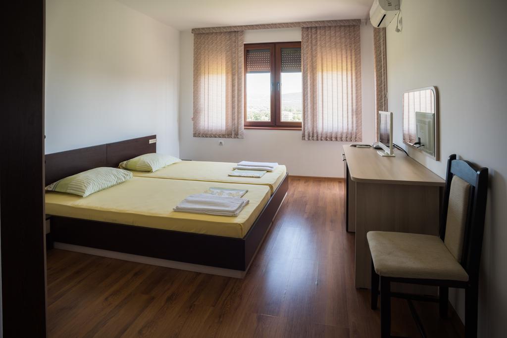 Guest House Georgievi พรีมอร์สโก ภายนอก รูปภาพ